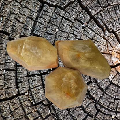 AURA DE QUARTZ DE CÈDRE